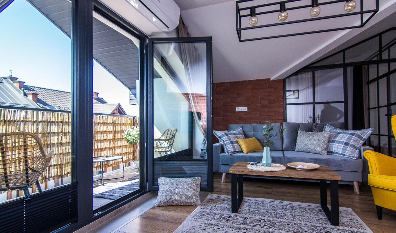Apartamenty W37 Nowy Targ Esterno foto
